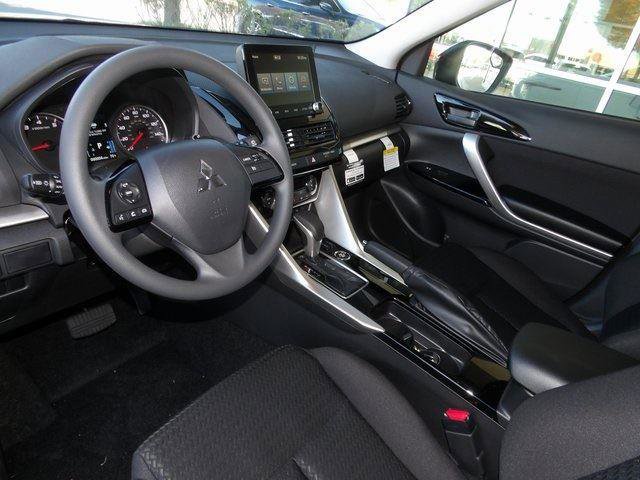 New 2026 Mitsubishi Eclipse Cross LE image 12
