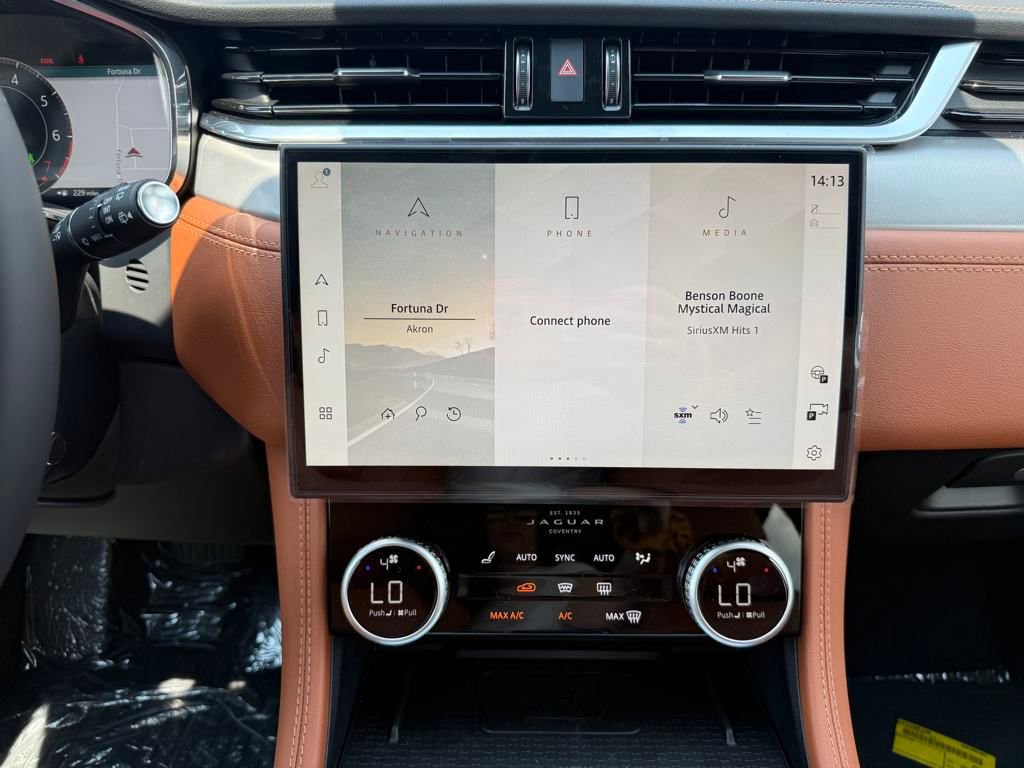 New 2026 Jaguar F-PACE R-Dynamic S AWD/4WD image 23