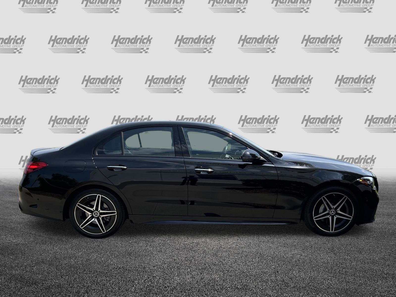 Used 2025 Mercedes-Benz C 300 4MATIC Sedan w/ AMG Line w/ Night Package image 10