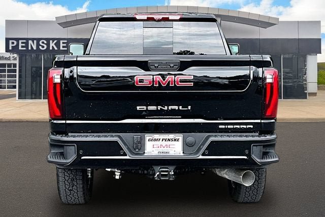 New 2026 GMC Sierra 2500 Denali w/ Technology Package AWD/4WD image 4