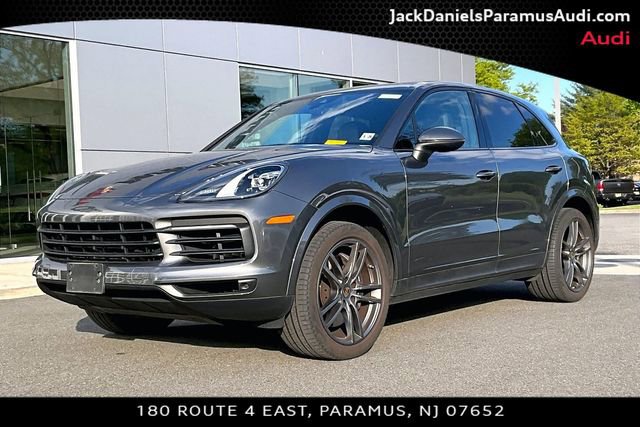 Used 2021 Porsche Cayenne AWD/4WD image 1