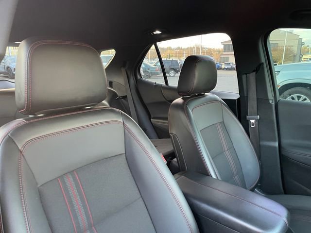 Used 2022 Chevrolet Equinox RS image 40