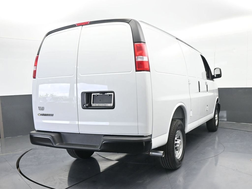 New 2025 Chevrolet Express 2500 w/ Driver Convenience Package image 5