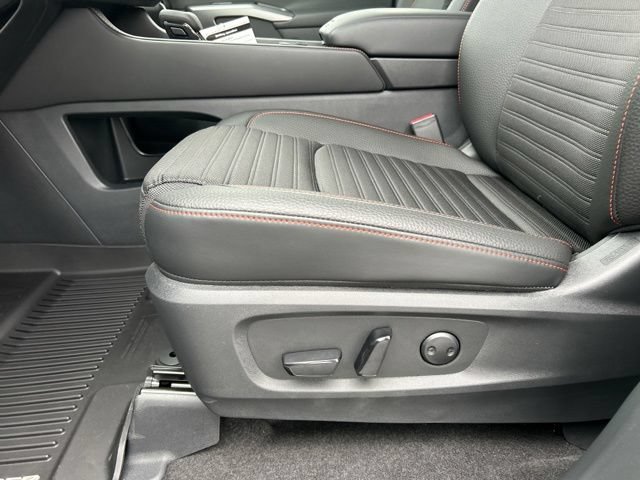 New 2026 Nissan Pathfinder Rock Creek AWD/4WD image 28