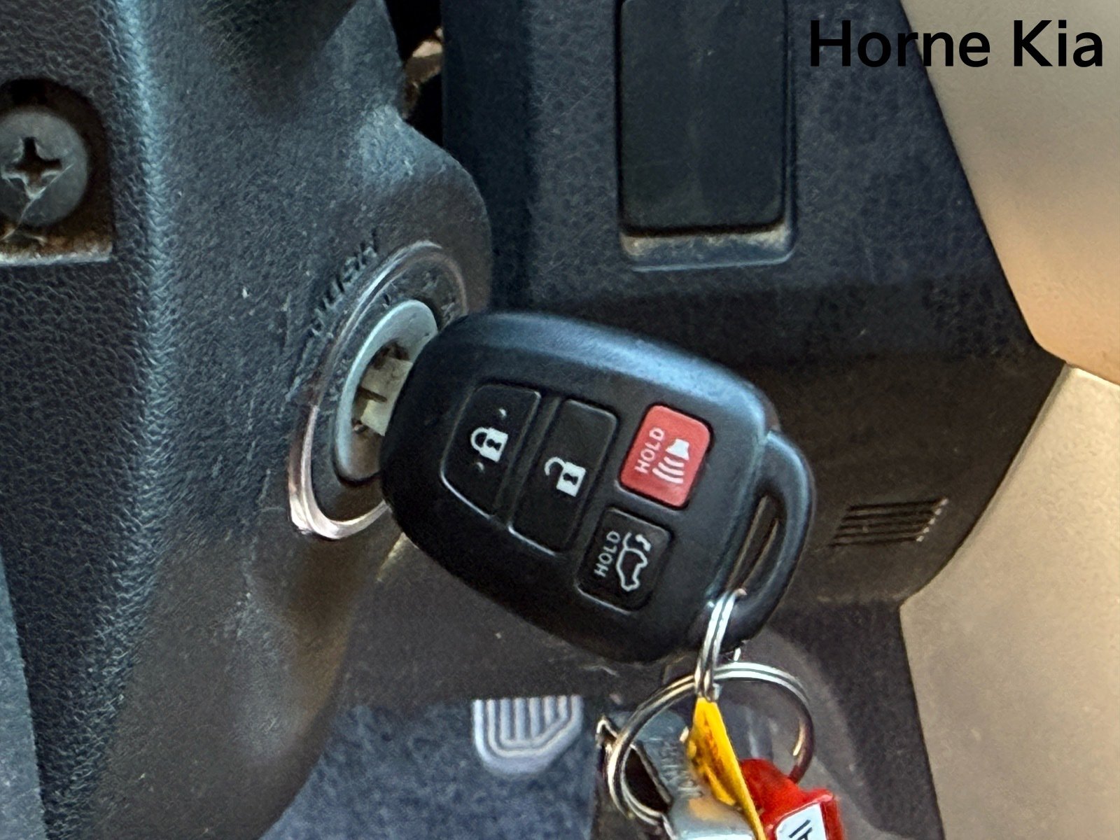 Used 2017 Toyota RAV4 XLE w/ Carpet Mat Package image 22