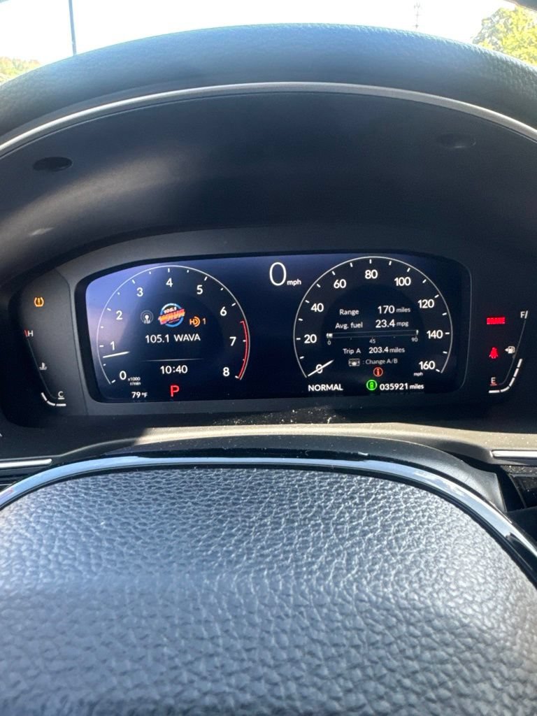 Used 2023 Honda Civic Touring image 10