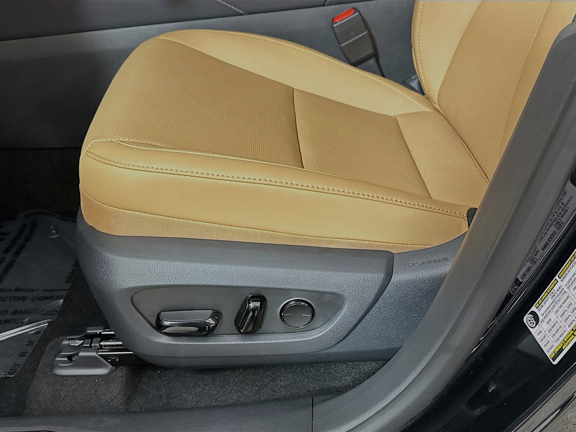 Used 2025 Lexus RX 350 Premium image 18