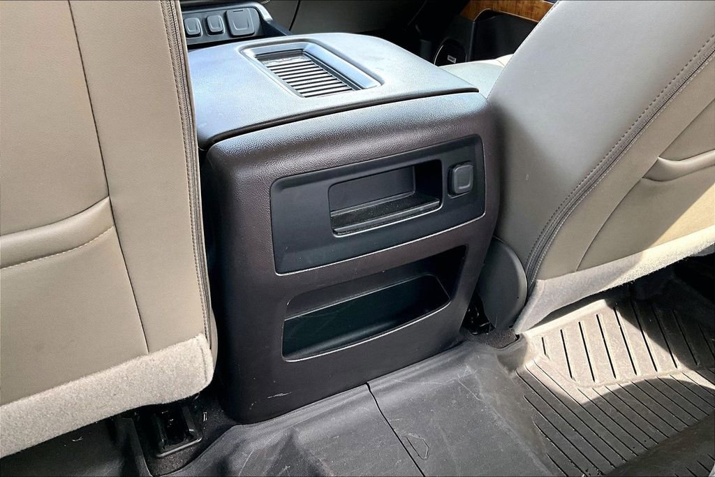 Used 2018 GMC Sierra 1500 SLT image 30