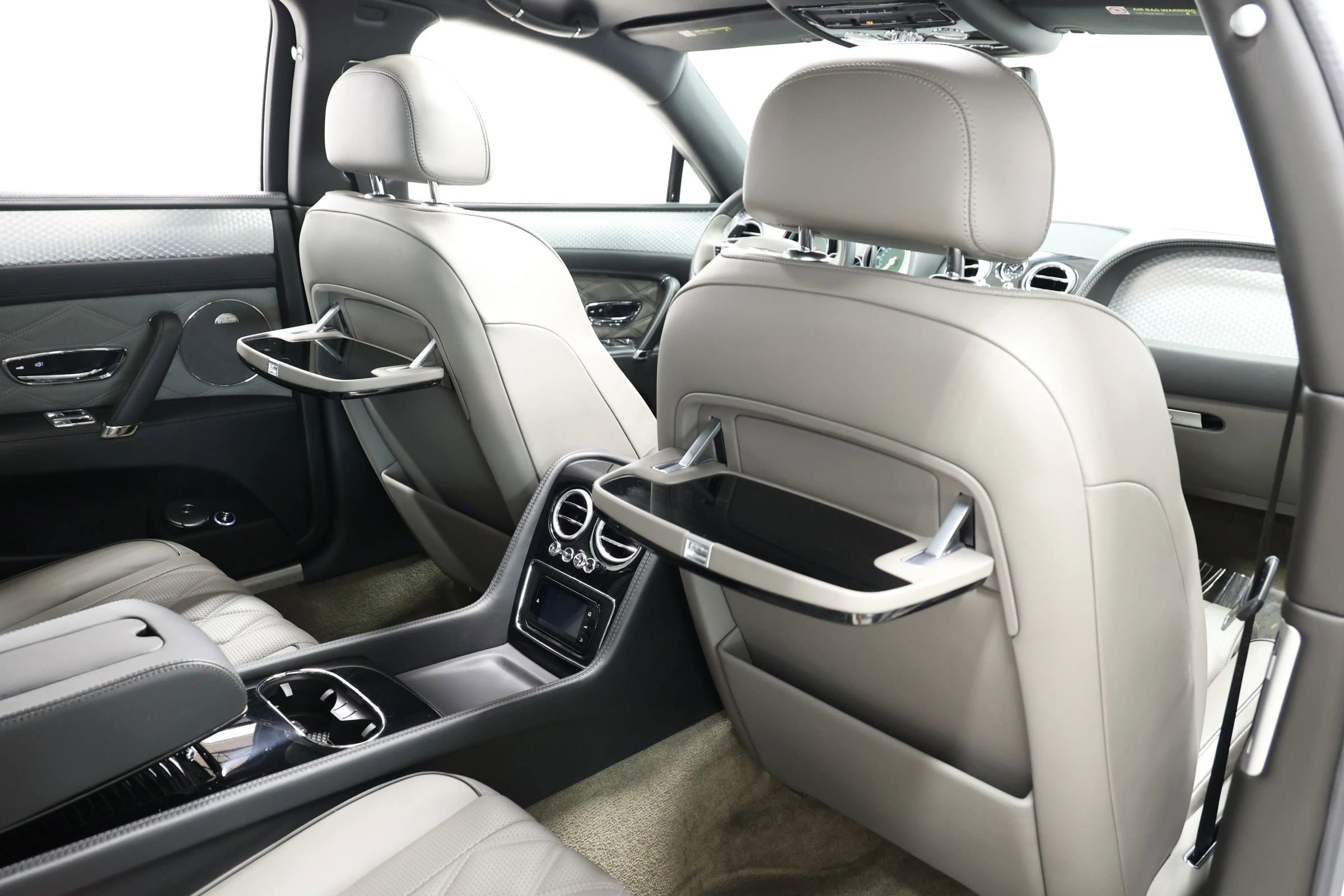 Used 2014 Bentley Flying Spur W12 image 69