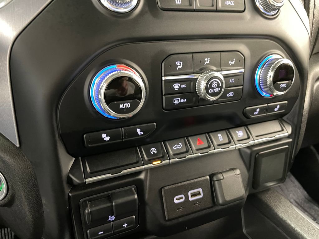 Used 2020 GMC Sierra 1500 Elevation w/ Elevation Value Package image 26