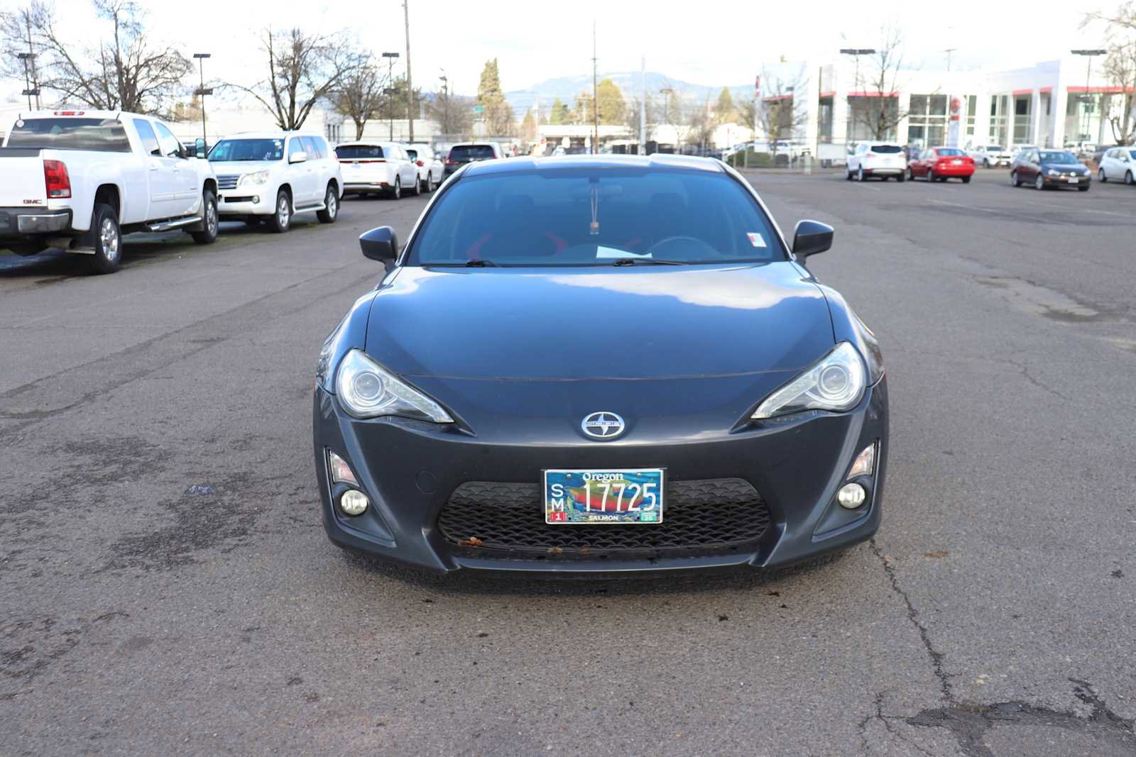 Used 2014 Scion FR-S image 2