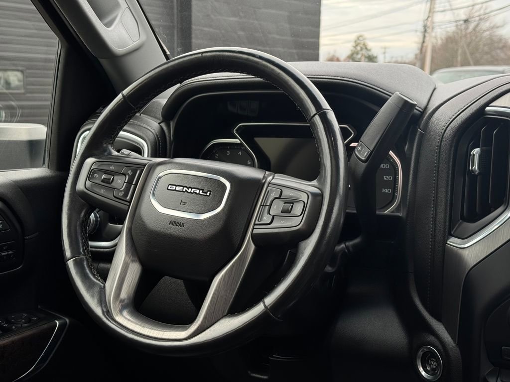Used 2021 GMC Sierra 2500 Denali w/ Denali Ultimate Package image 18