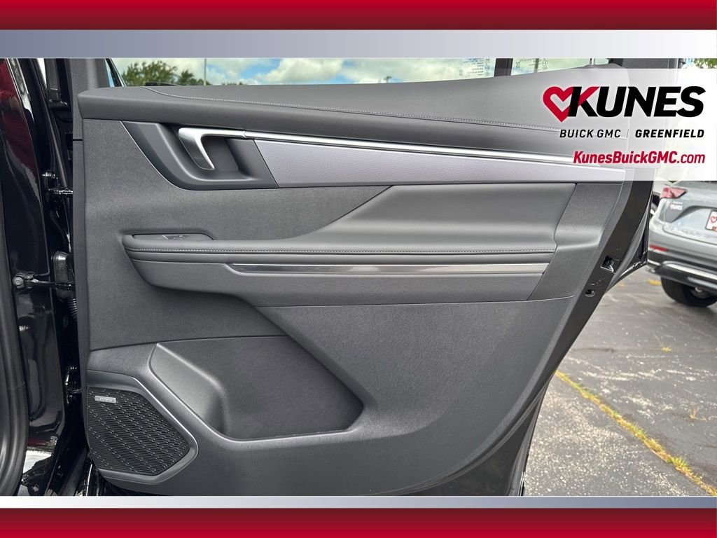 New 2026 Buick Enclave Sport Touring w/ LPO, Floor Liner Package image 56