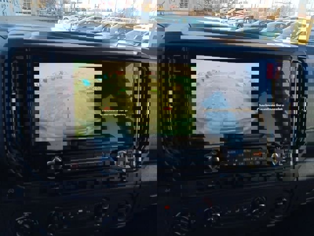 New 2026 Nissan Frontier SV w/ Tow Package image 17