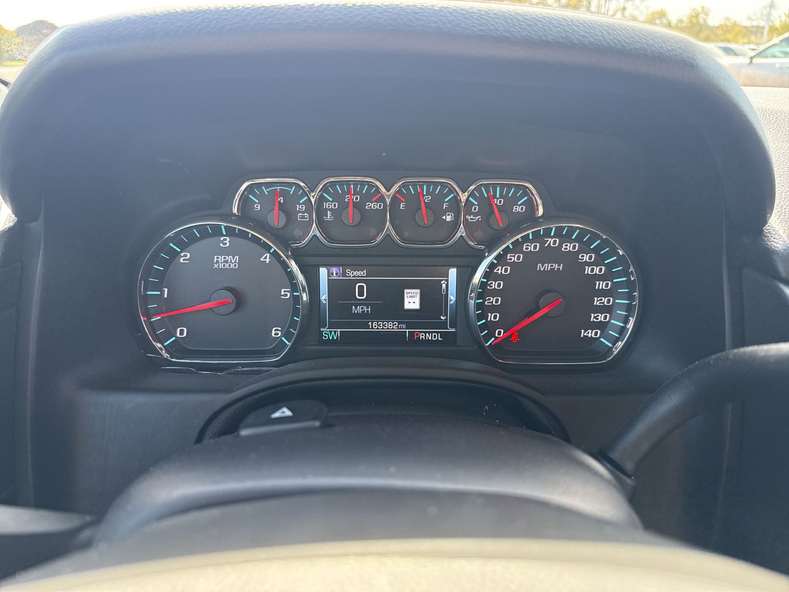 Used 2019 Chevrolet Suburban Premier AWD/4WD image 17