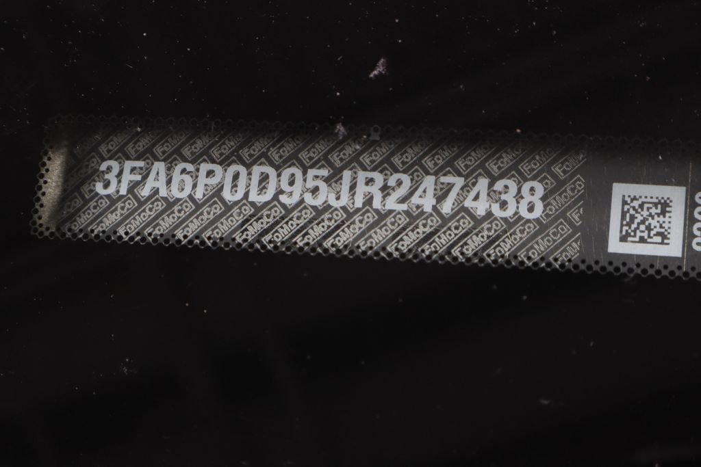 Used 2018 Ford Fusion Titanium image 39