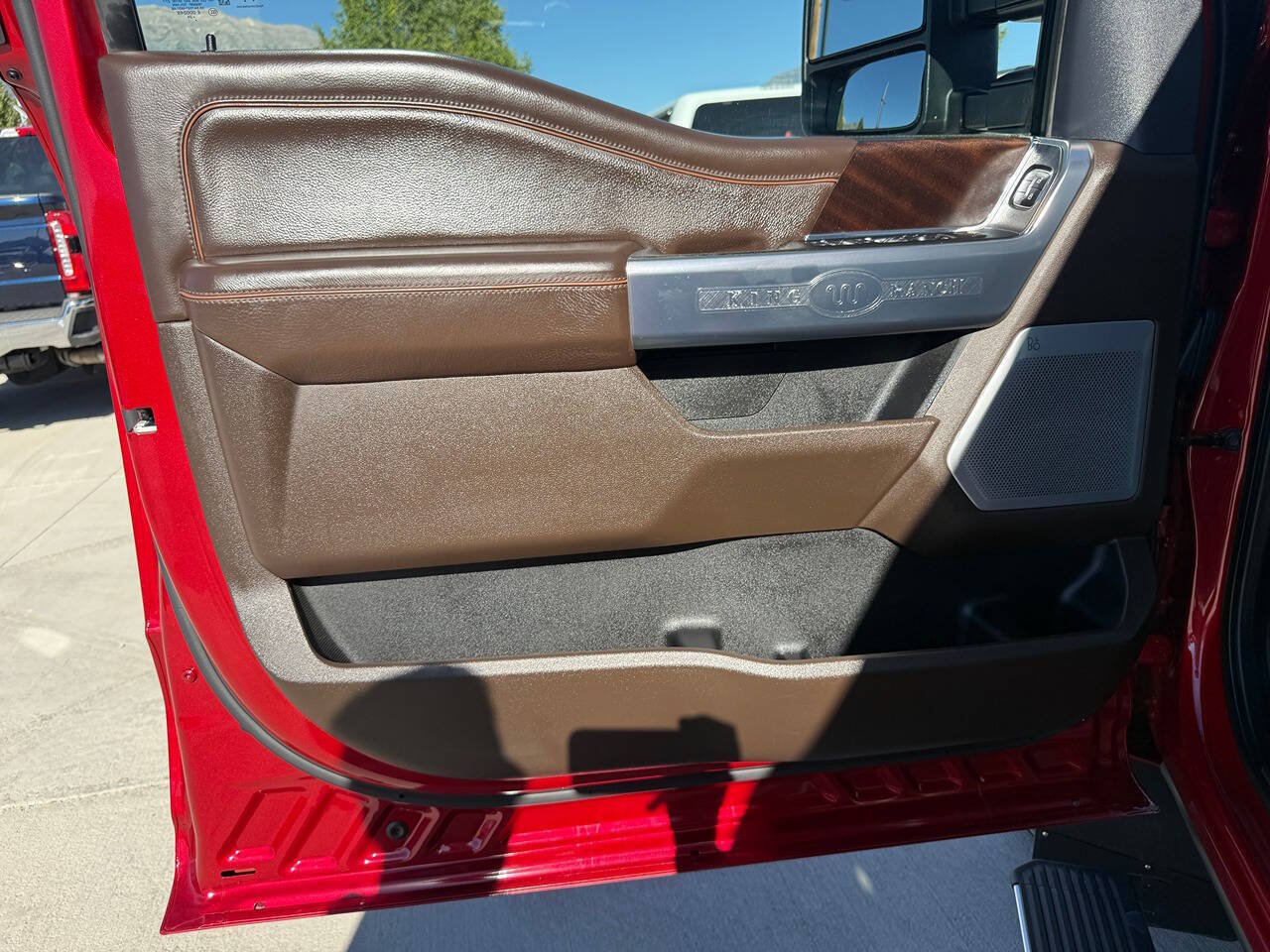 Used 2024 Ford F350 King Ranch AWD/4WD image 33
