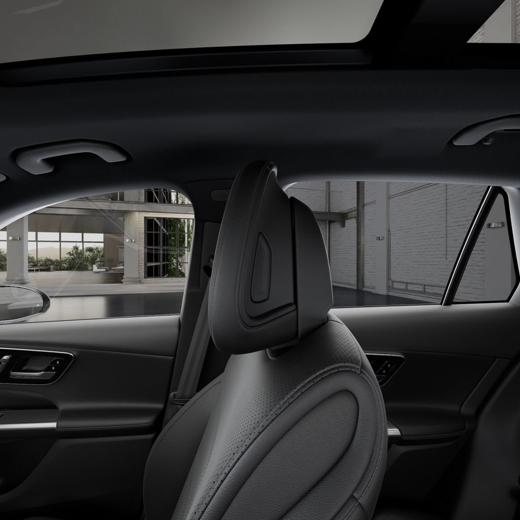 Used 2026 Mercedes-Benz GLC 300 image 45