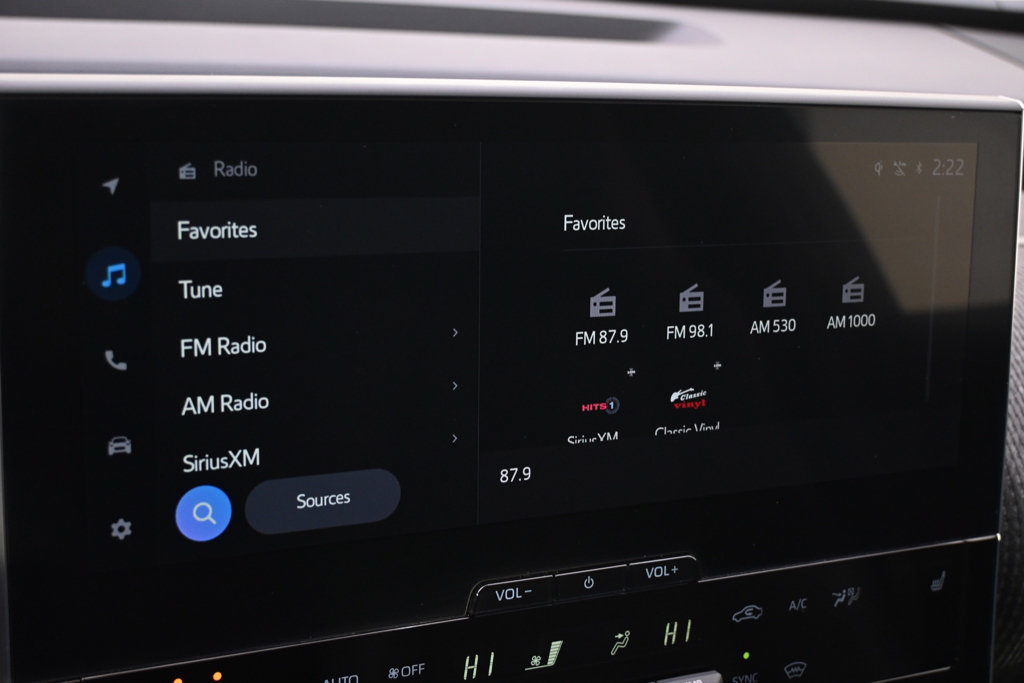 Certified 2023 Subaru Solterra AWD image 29