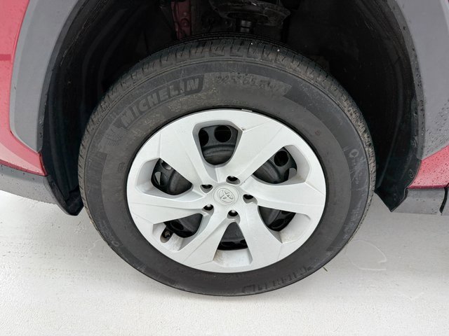 Used 2025 Toyota RAV4 LE image 7