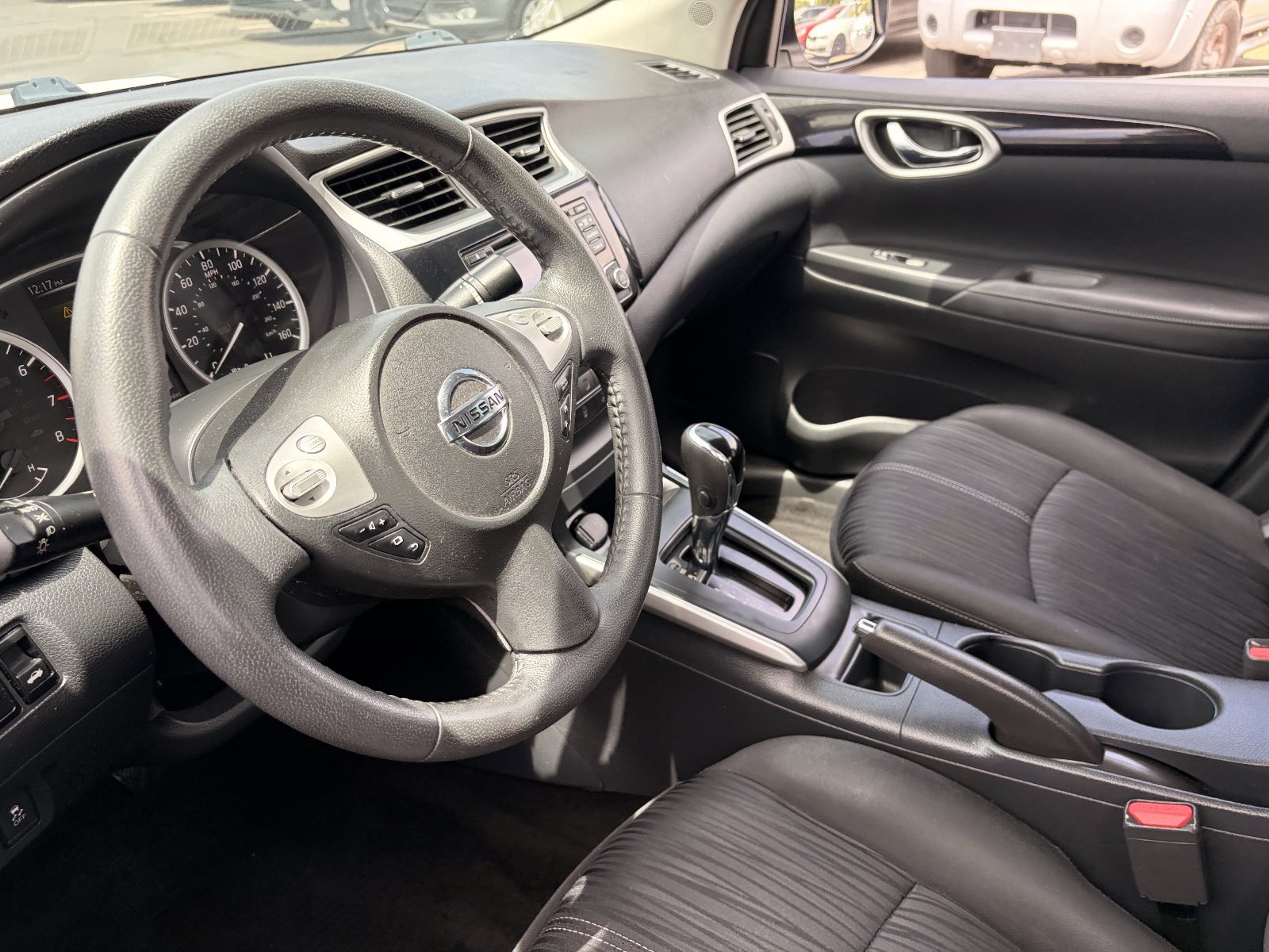 Used 2017 Nissan Sentra SV FWD image 14