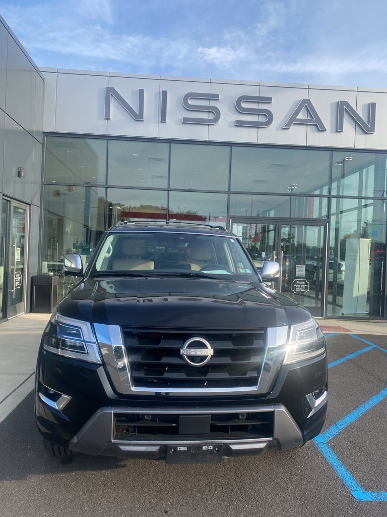 Used 2023 Nissan Armada Platinum w/ Captain's Chairs Package AWD/4WD image 8