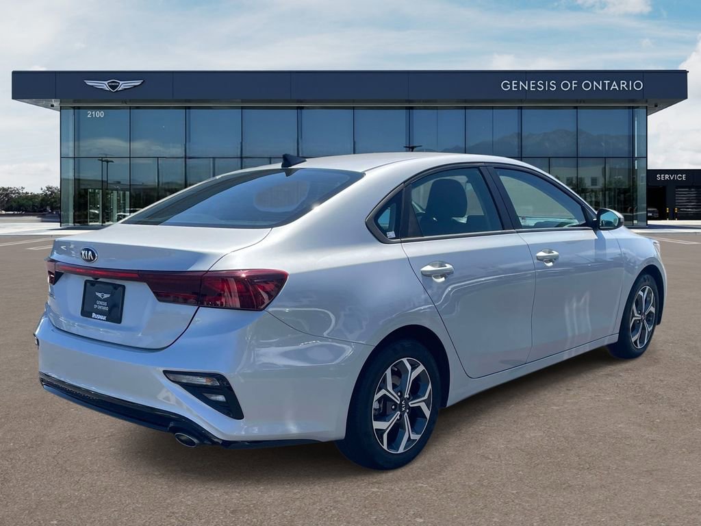 Used 2021 Kia Forte LXS FWD image 6