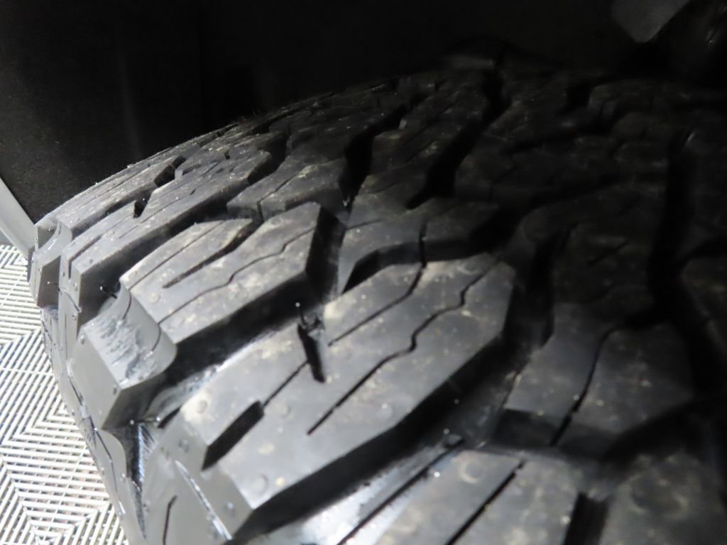 Used 2024 Ford F150 Lariat w/ Equipment Group 502A High AWD/4WD image 10