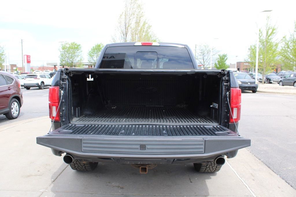 Used 2019 Ford F150 Limited image 10