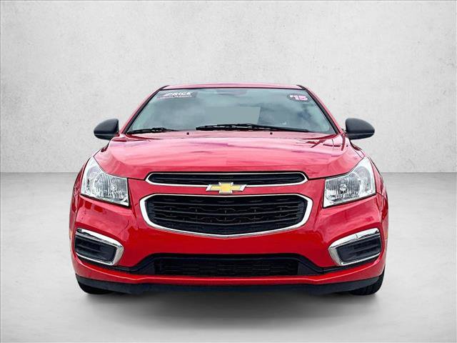Used 2015 Chevrolet Cruze LS video 3