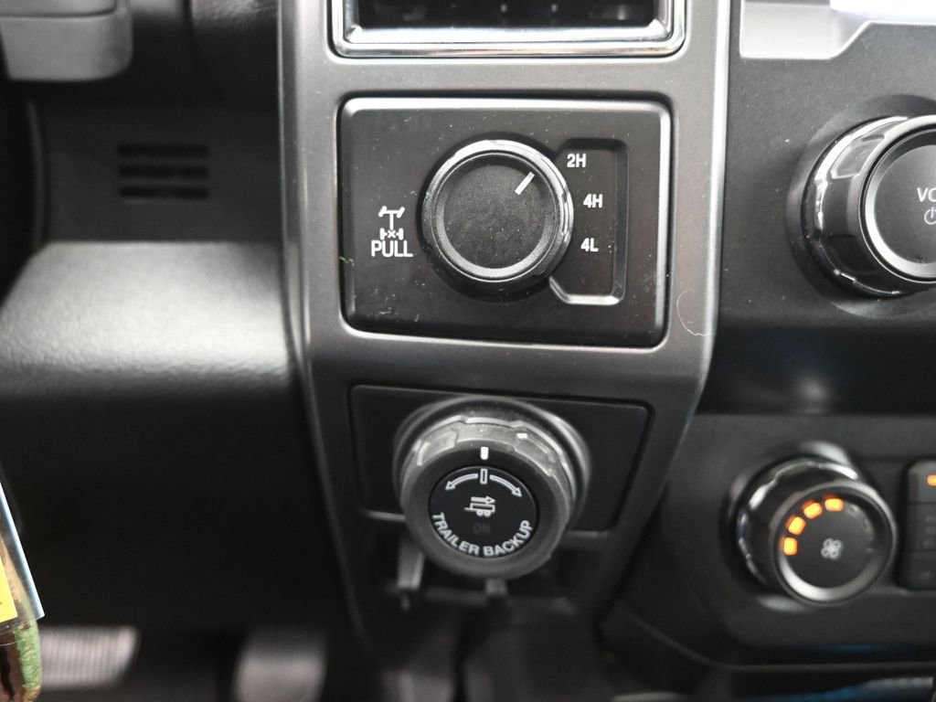 Used 2019 Ford F150 XLT w/ Equipment Group 302A Luxury image 19