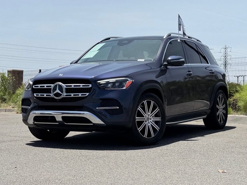 Used 2025 Mercedes-Benz GLE 350 4MATIC image 2