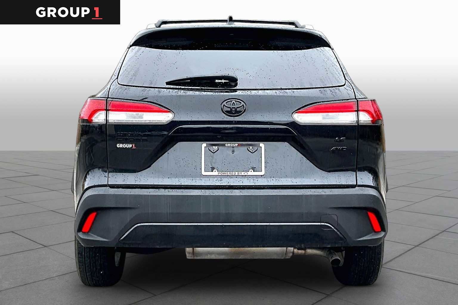 Certified 2022 Toyota Corolla Cross LE w/ Black Badges Package (TMS) AWD/4WD image 5