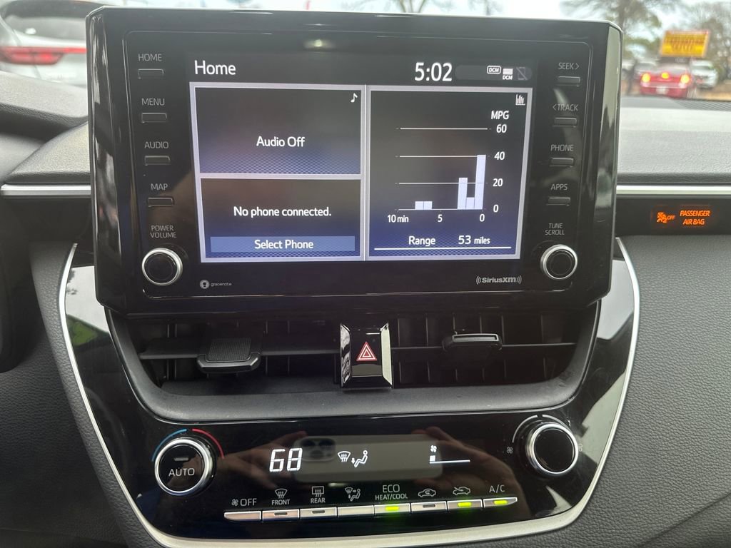 Used 2022 Toyota Corolla LE image 8