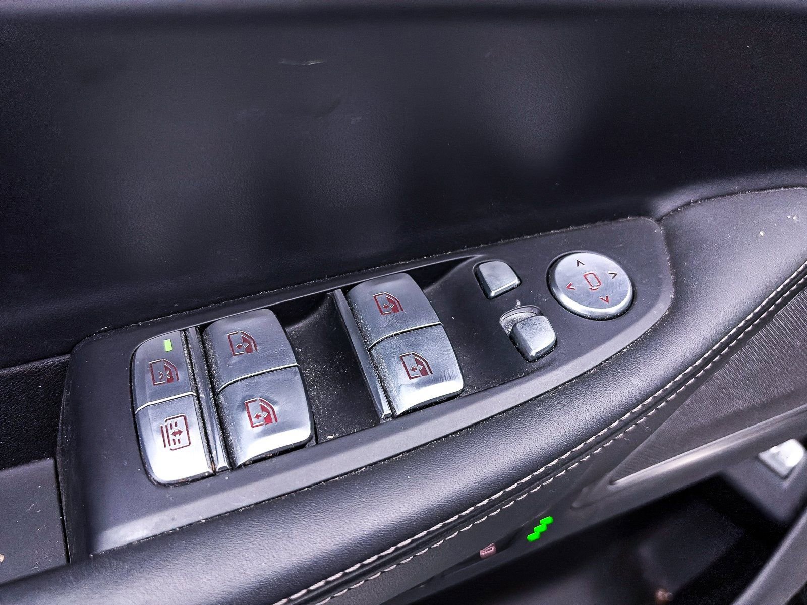 Used 2022 BMW 750i xDrive w/ Luxury Rear Seating Package image 21