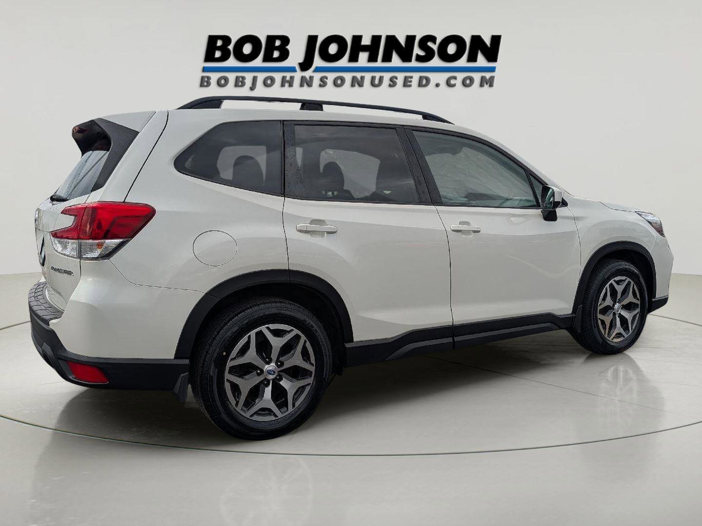Used 2019 Subaru Forester Premium image 2