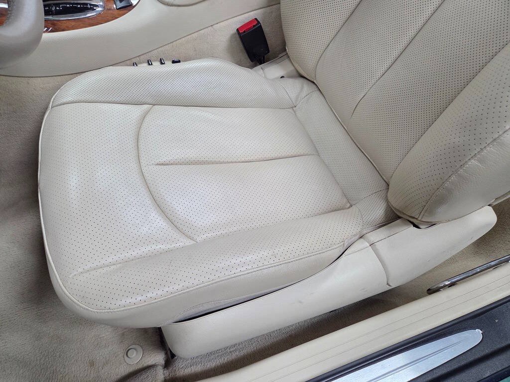 Used 2008 Mercedes-Benz CLK 350 Cabriolet image 36