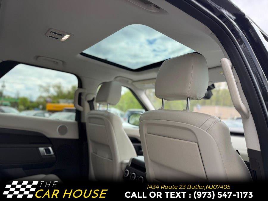 Used 2018 Land Rover Discovery HSE AWD/4WD image 22