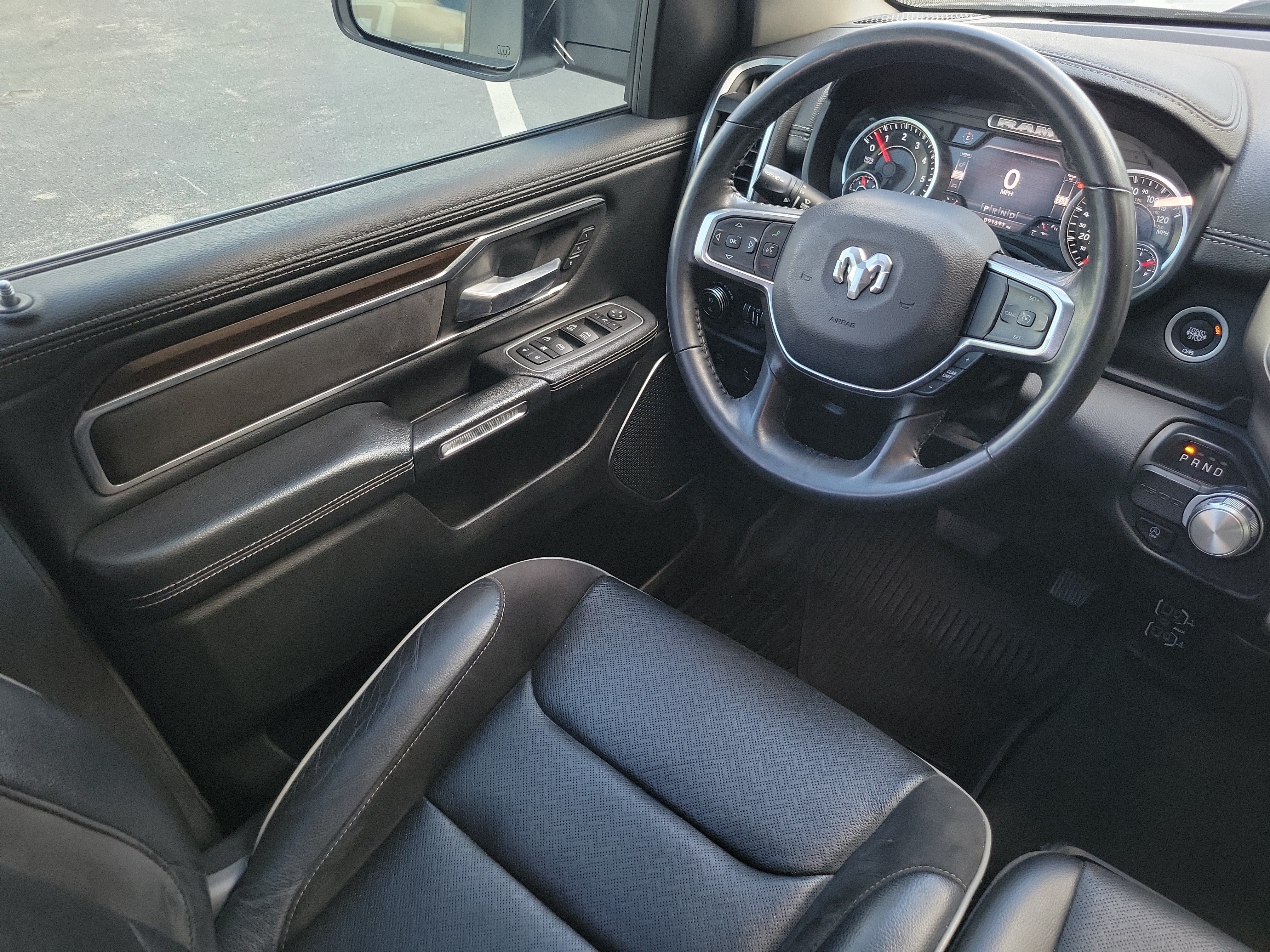 Used 2022 RAM 1500 Laramie RWD image 24
