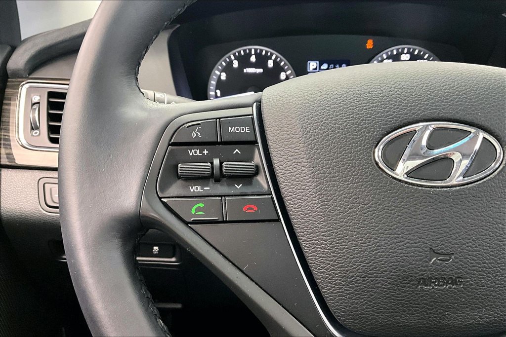 Used 2016 Hyundai Sonata Limited w/ Cargo Package FWD image 20