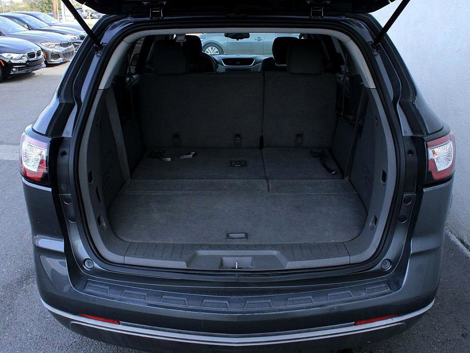 Used 2014 Chevrolet Traverse LS image 11