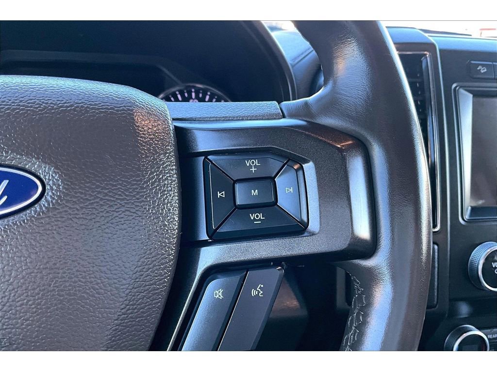 Used 2021 Ford Expedition Limited image 12