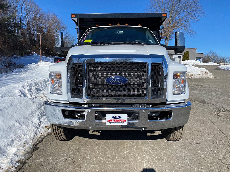 New 2026 Ford F750 2WD Regular Cab Super Duty image 2