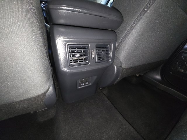 Used 2025 Toyota RAV4 XLE AWD/4WD image 28