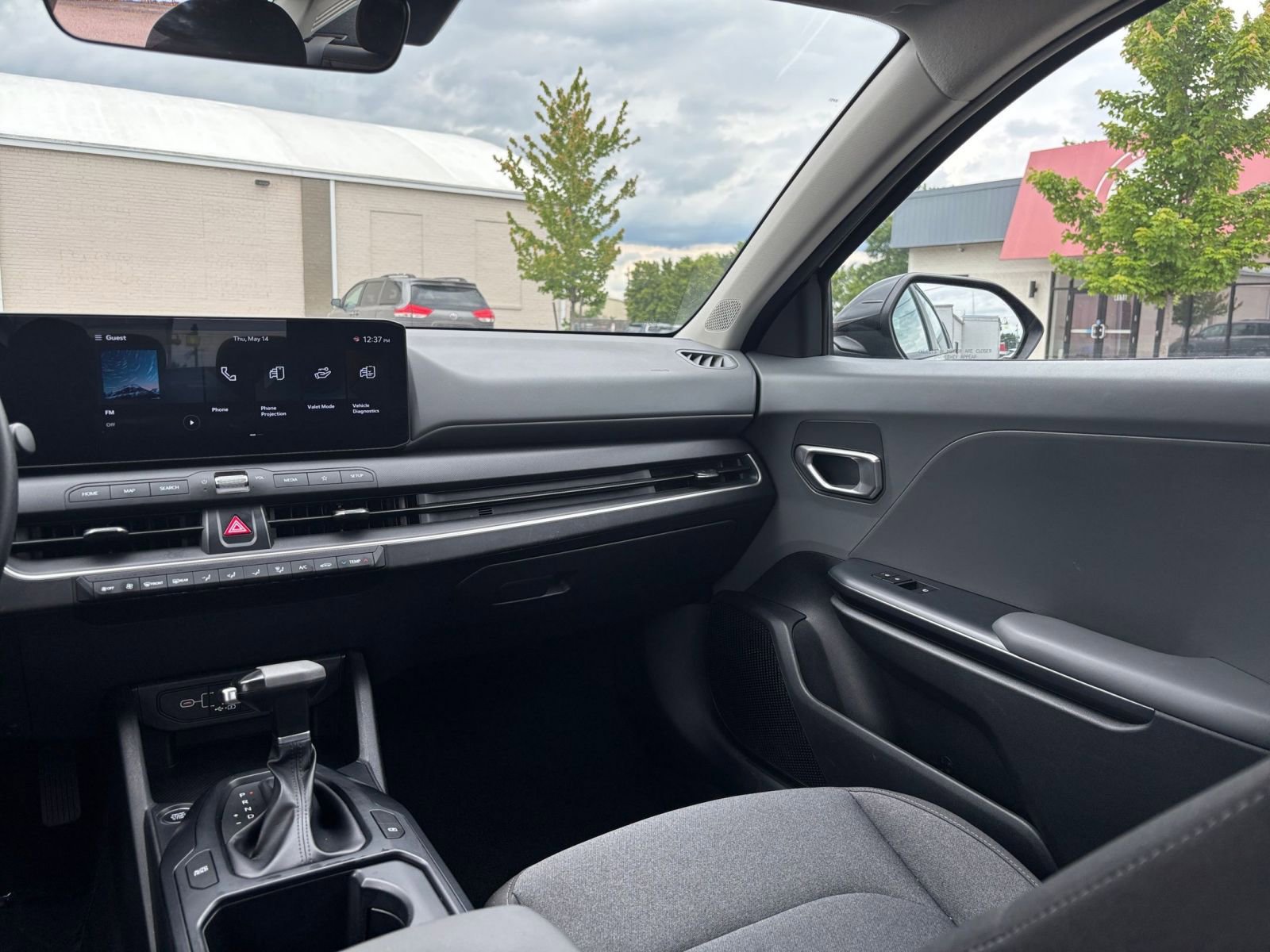 Used 2025 Kia K4 FWD image 35