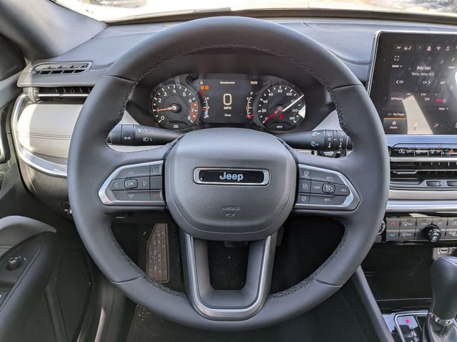 New 2026 Jeep Compass Limited image 19