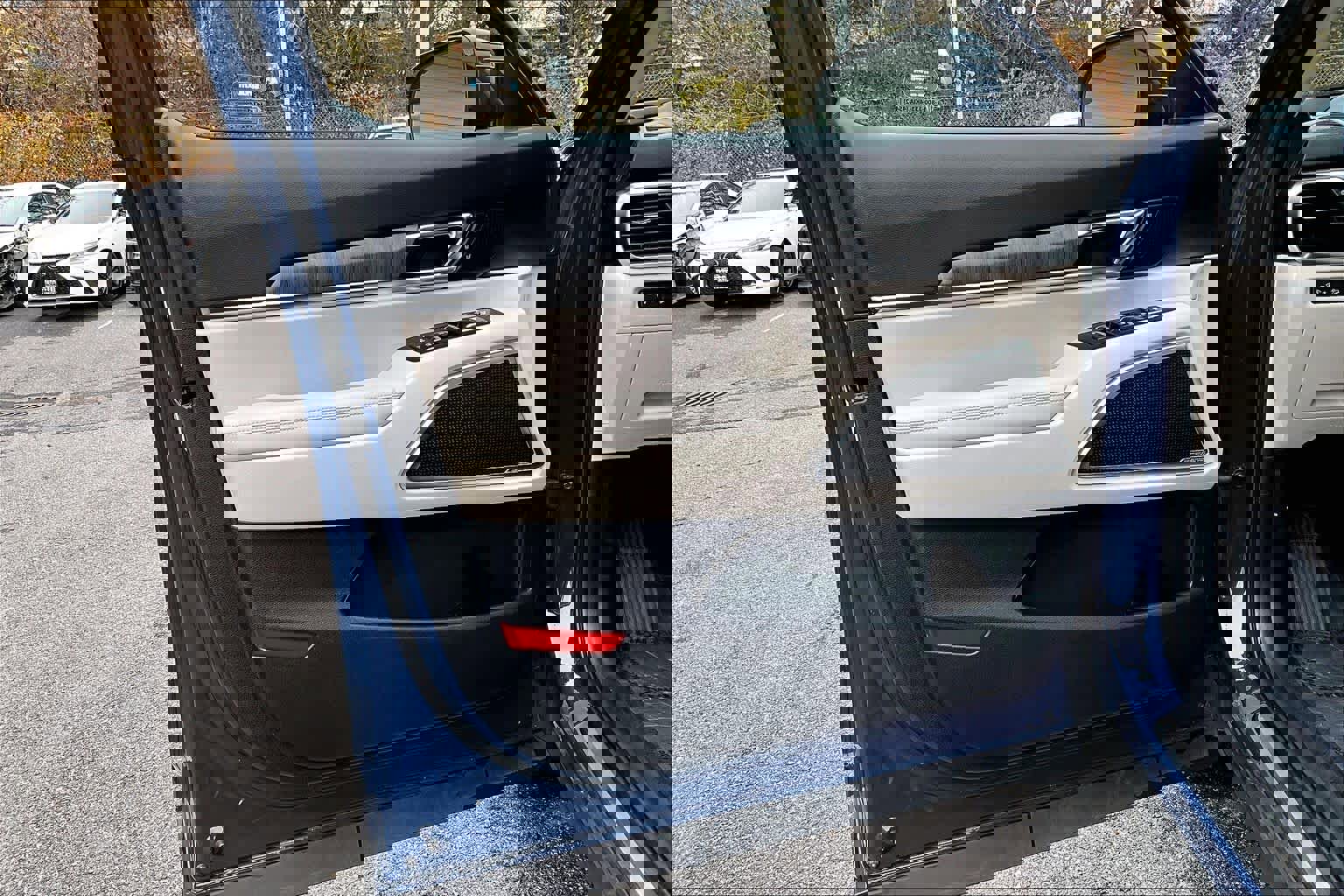 Used 2023 Kia Telluride SX image 22