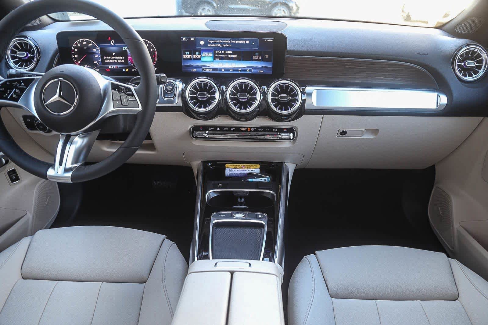 New 2026 Mercedes-Benz GLB 250 4MATIC image 11