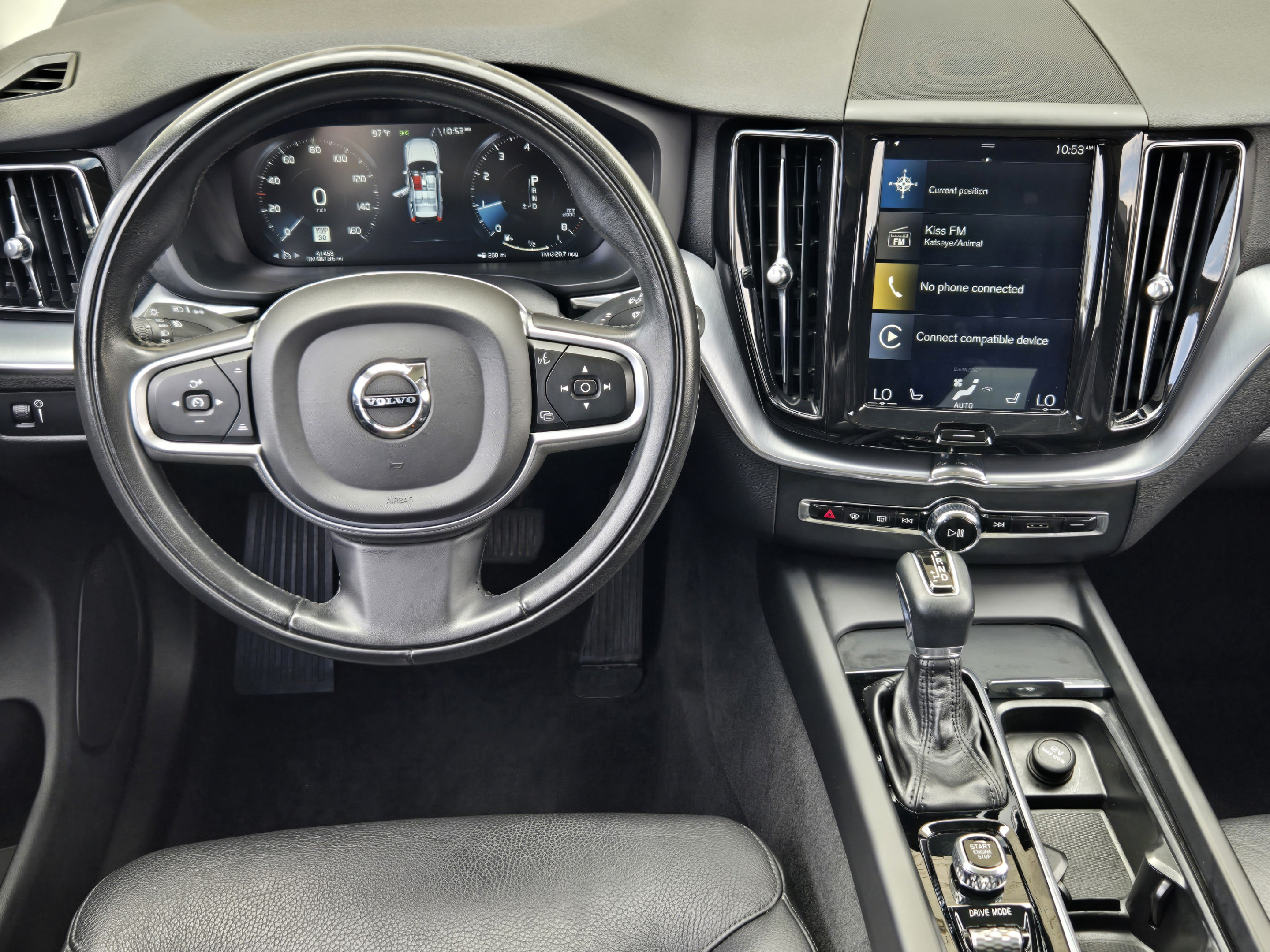Used 2020 Volvo XC60 T5 Momentum AWD/4WD image 27