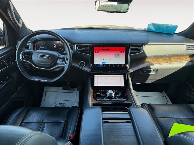 Used 2023 Jeep Grand Wagoneer L Series II image 10